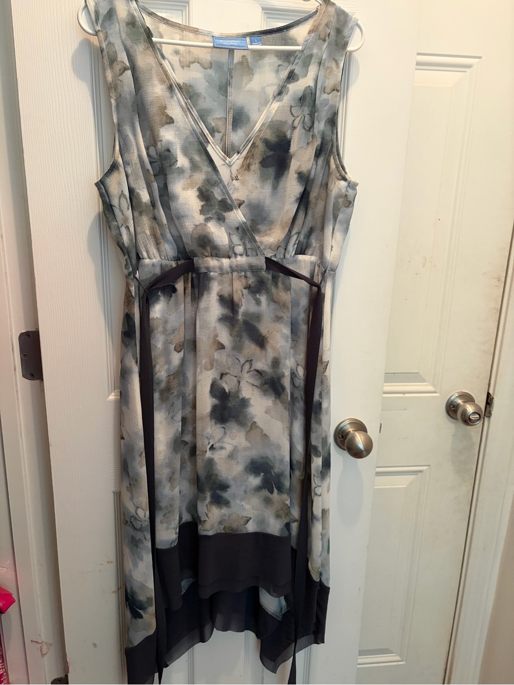 Simply Vera Vera Wang Floral High-Low Sleeveless Dress in Gray & Cream